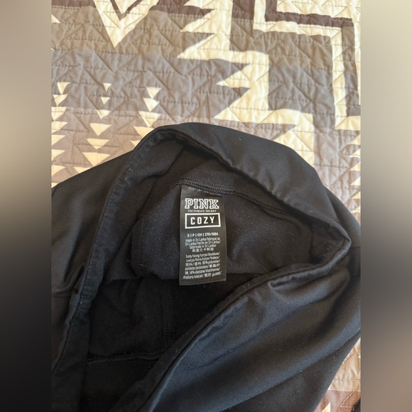 VS Pink Black Fleece Lined Leggings - Picture 2 of 2